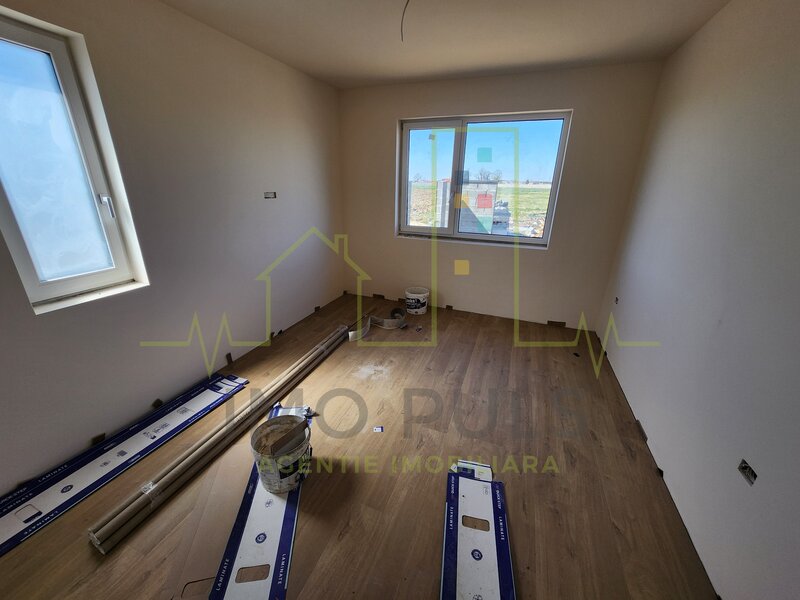 Timis Duplex. Teren 380. 5 Camere. 3 Bai. Mosnita