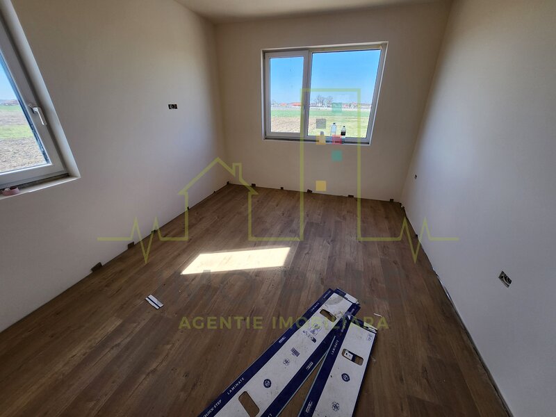 Timis Duplex. Teren 380. 5 Camere. 3 Bai. Mosnita